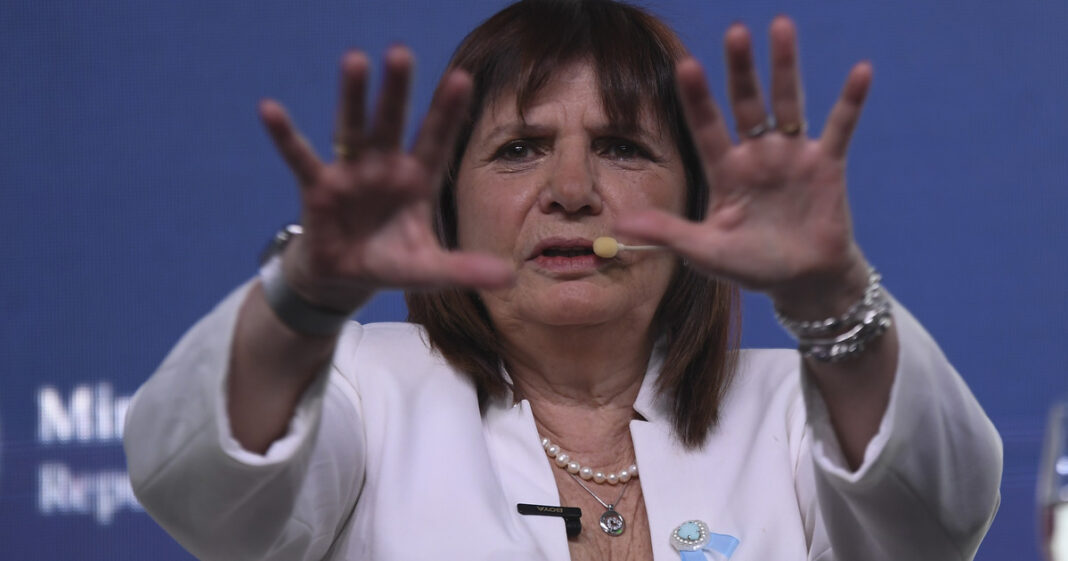 patricia-bullrich-nego-haber-sido-montonera-y-cruzo-a-firmenich:-“que-hable-atenta-contra-la-democracia,-basta”