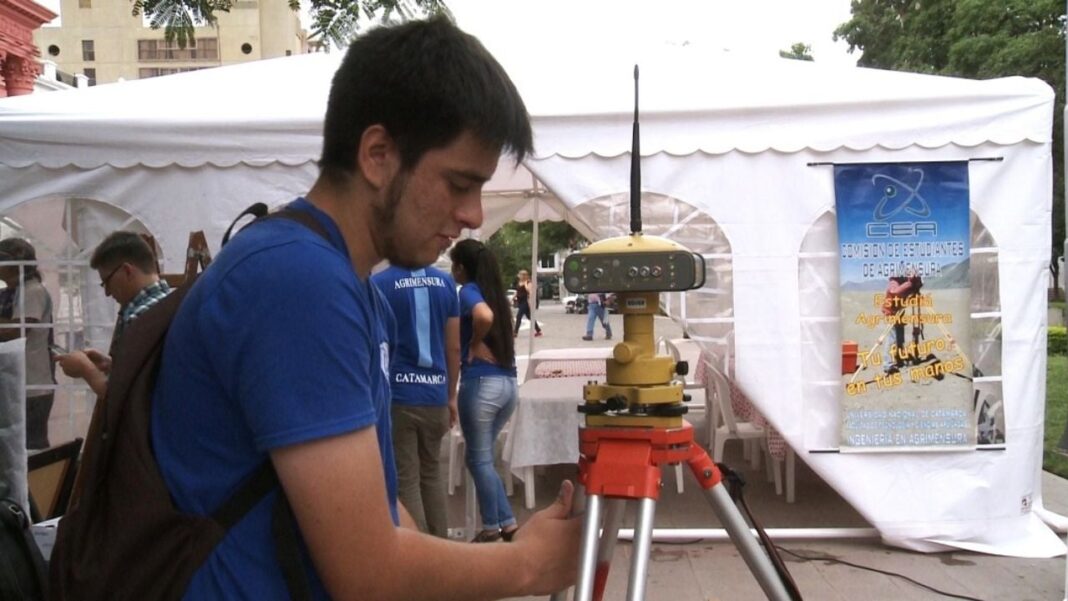 llegan-a-catamarca-estudiantes-de-agrimensura-de-todo-el-pais