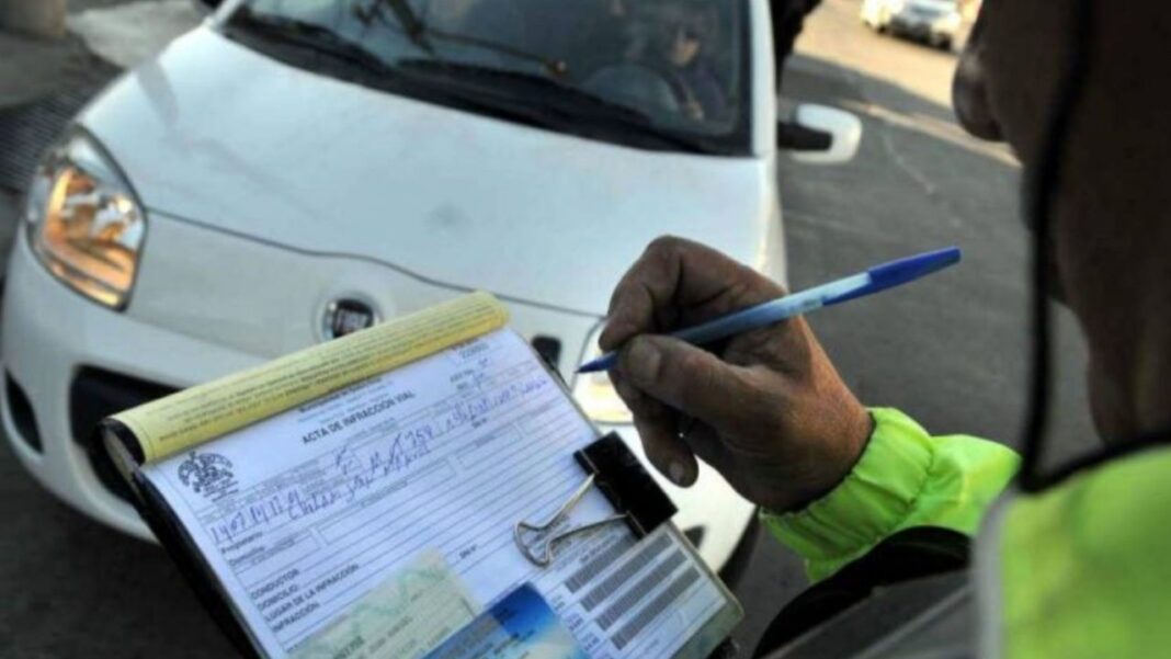 seguridad-vial:-cual-es-una-de-las-multas-mas-caras-a-nivel-nacional-que-debes-evitar