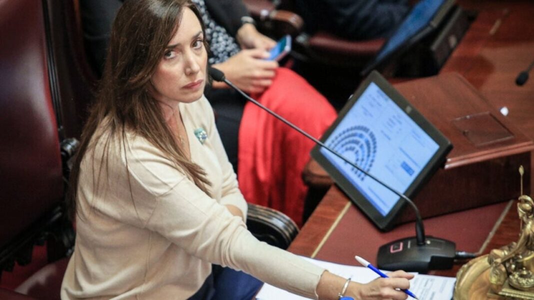 villarruel-cerro-el-jardin-de-infantes-del-senado-y-licencio-a-72-empleados